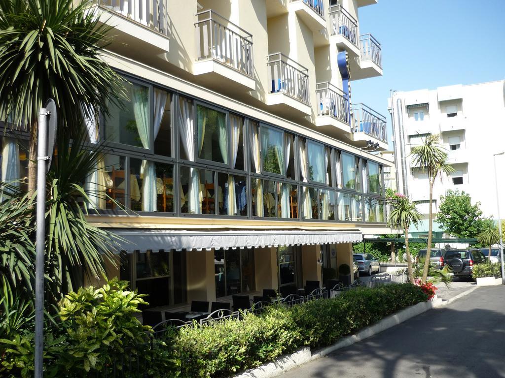 Blu Star Hotel 가비체 마레 외부 사진