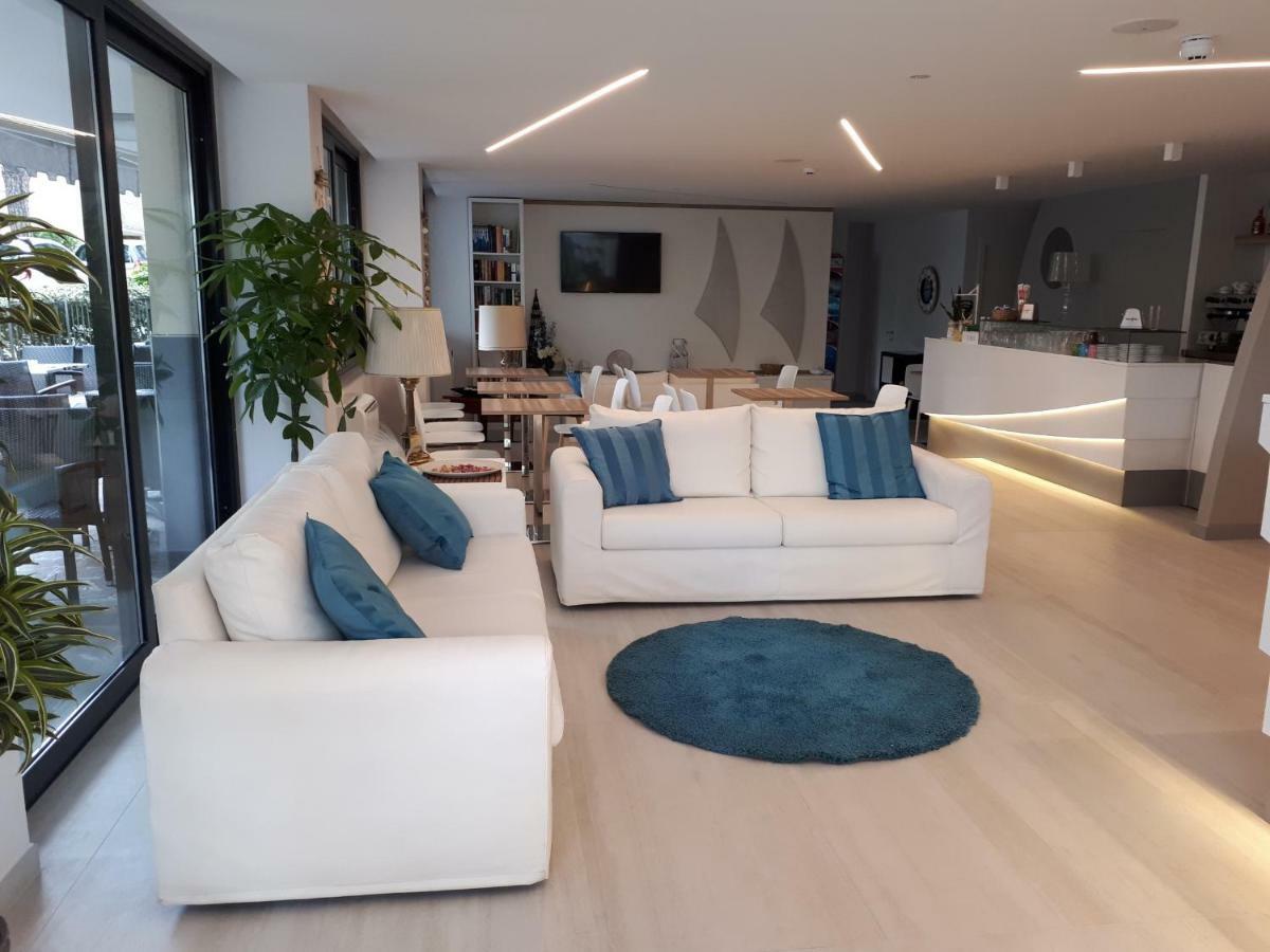 Blu Star Hotel 가비체 마레 외부 사진